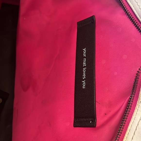 Lululemon Athletica Sweat Once A Day Bag White Handles Dividers Laptop Bag FLAWS - Picture 12 of 12